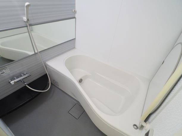 バス・シャワールーム　追い焚き・浴室乾燥付き