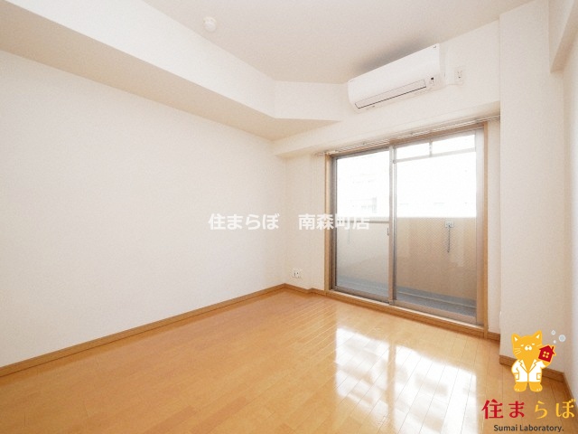 居室・リビング　「“合う暮らし”を、LINEで一緒に描こう。」