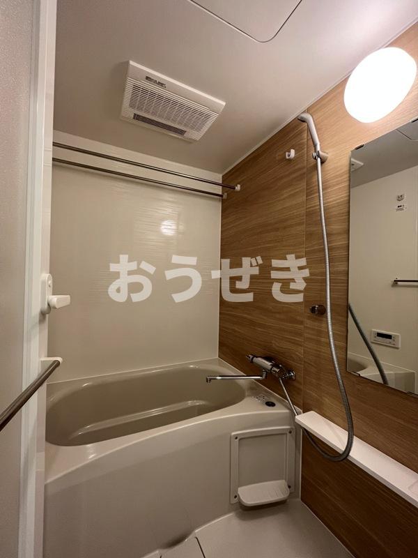 バス・シャワールーム　※同仕様参考写真