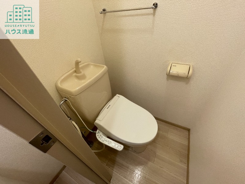 トイレ　※別号室写真（反転タイプ）