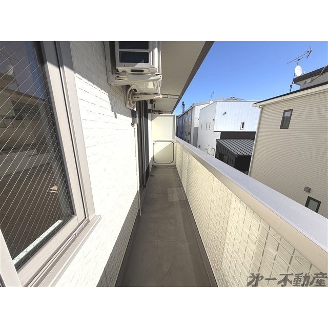 バルコニー　バルコニー