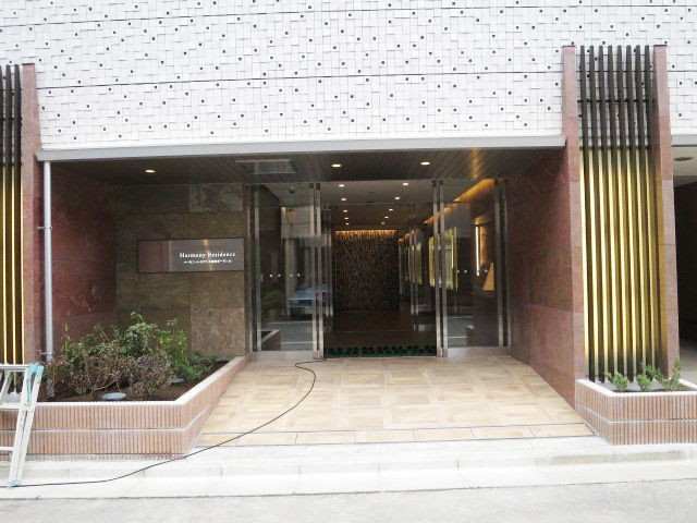 エントランス　★洗練されたデザインのエントランス★