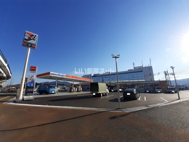 コンビニ　セブン-イレブン  福岡橋本駅南店（コンビニ）まで1051m