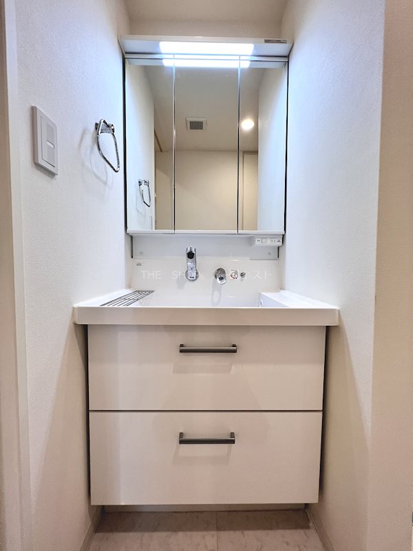 洗面設備　独立洗面台