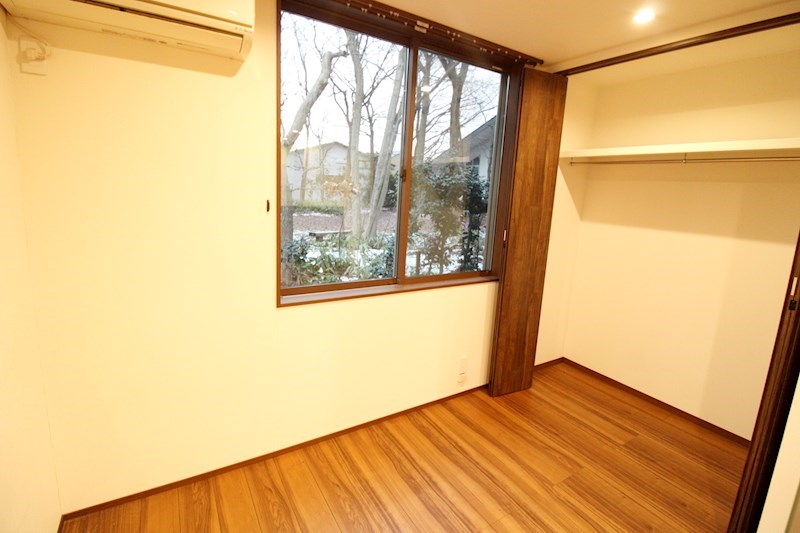 その他部屋・スペース　明るい雰囲気のお部屋です！