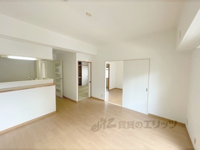 居室・リビング　リビング