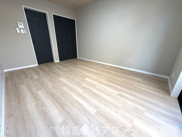 居室・リビング　洋室8帖