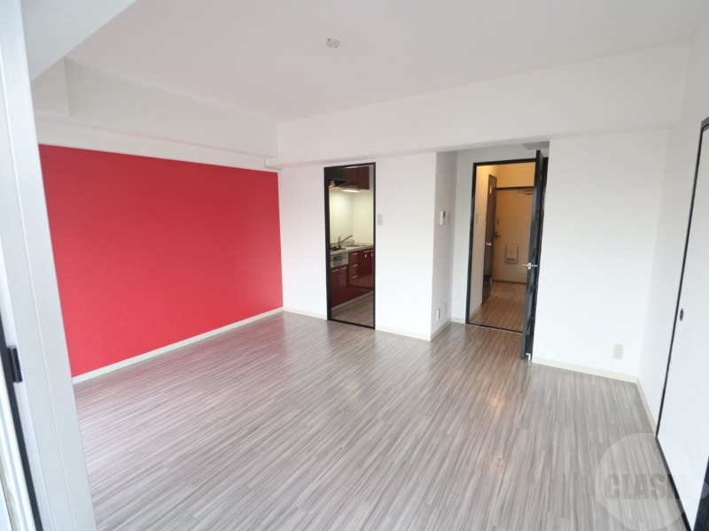 居室・リビング　１３．５帖のリビングルーム