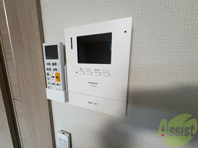 セキュリティ　モニタ付インターホンでセキュリティ面も安心です。