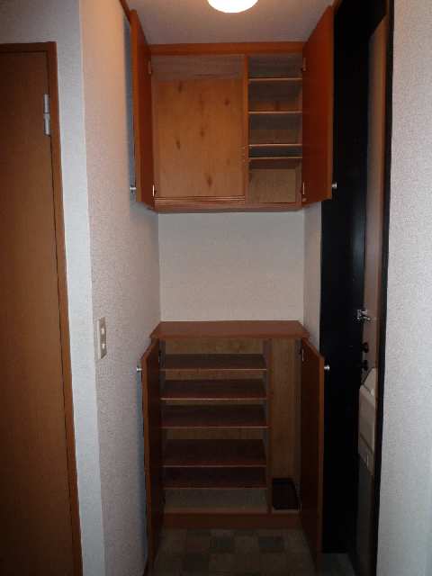 その他設備　シューズボックス