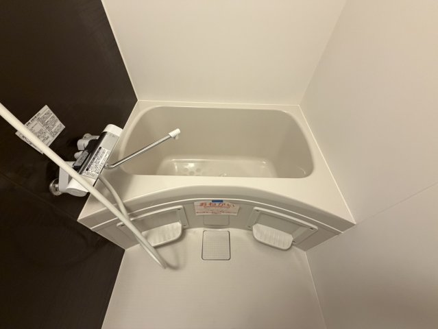 バス・シャワールーム　きれいなお風呂です