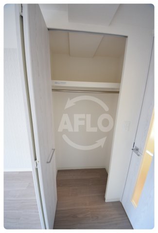 収納　プレサンス上町台筆ヶ崎NORTH　クローゼット