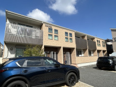 建物外観　TVモニター付きインターホンで安心☆