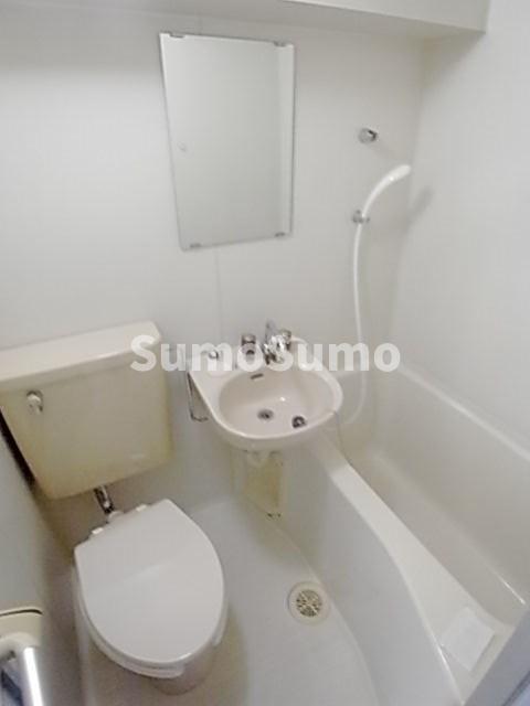 バス・シャワールーム　日々の疲れを癒すお風呂付です