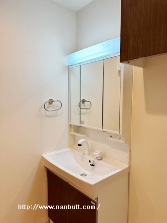 洗面設備　シャンプードレッサー