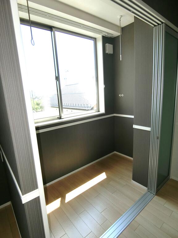 バルコニー　同型物件の写真です。