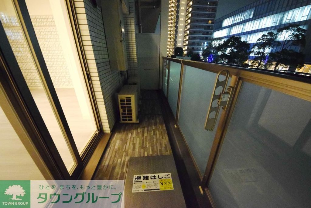 バルコニー　バルコニー