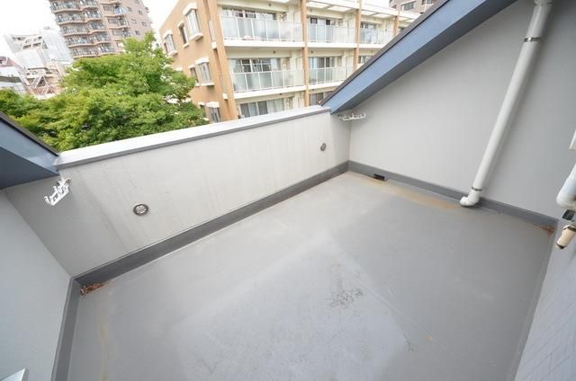 バルコニー　室内・室内設備