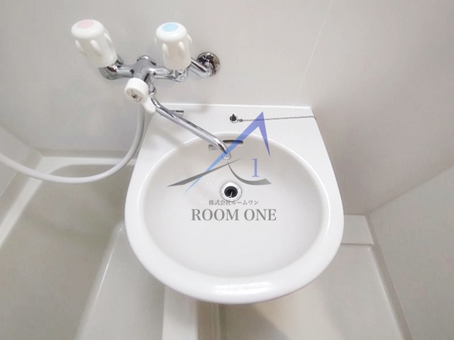 洗面設備　洗面台です。