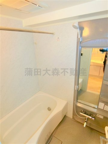 バス・シャワールーム　追焚+浴室乾燥機付きのバスルーム　お風呂