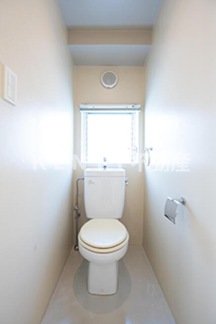 トイレ　シンプルで使いやすいトイレです