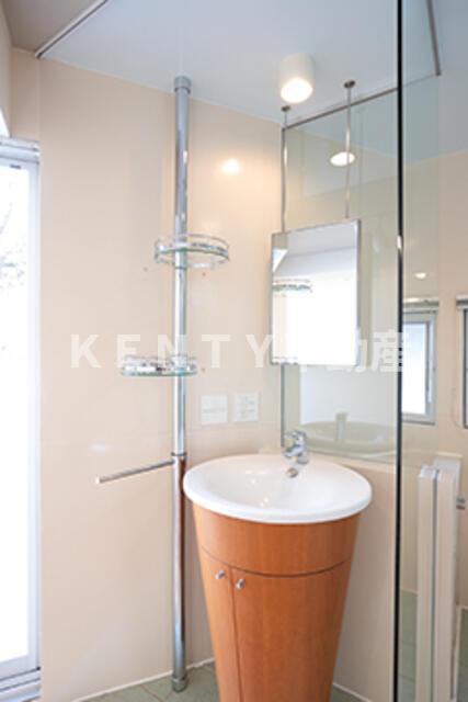 洗面設備　広い洗面スペース