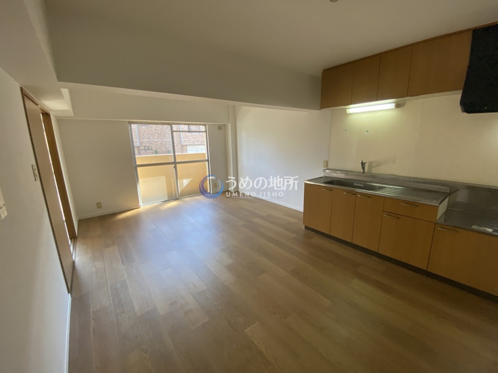 居室・リビング　リビング