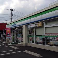 コンビニ　ファミリーマート 三原台一丁目店（コンビニ）まで366m