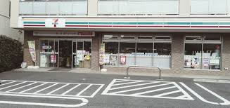 コンビニ　セブンイレブン 練馬三原台1丁目店（コンビニ）まで551m