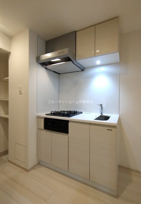 キッチン　《見学予約受付中》設備充実分譲賃貸マンション！