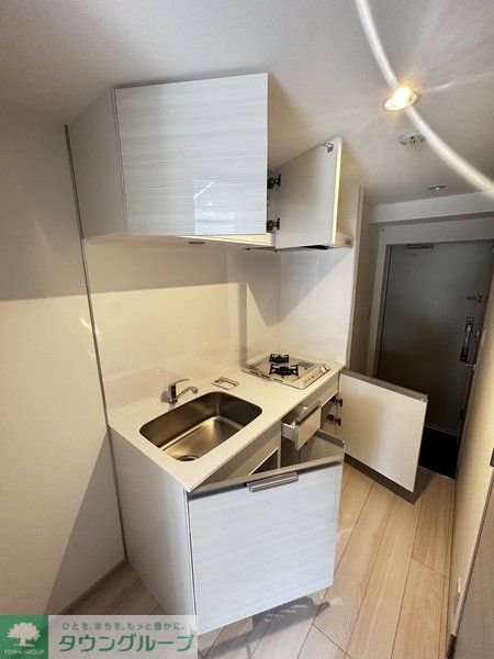 エントランス　駐車場