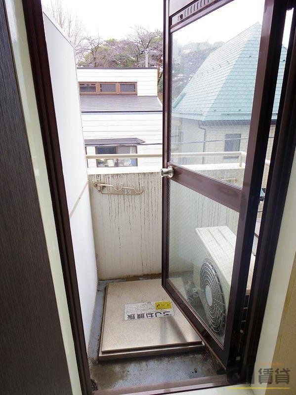 バルコニー　※別号室写真です