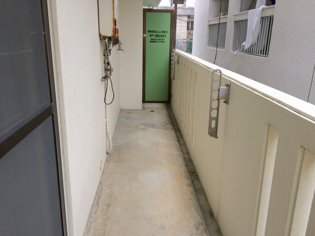 バルコニー　※別部屋の写真です、現状優先になります。