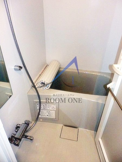 バス・シャワールーム　お風呂です。