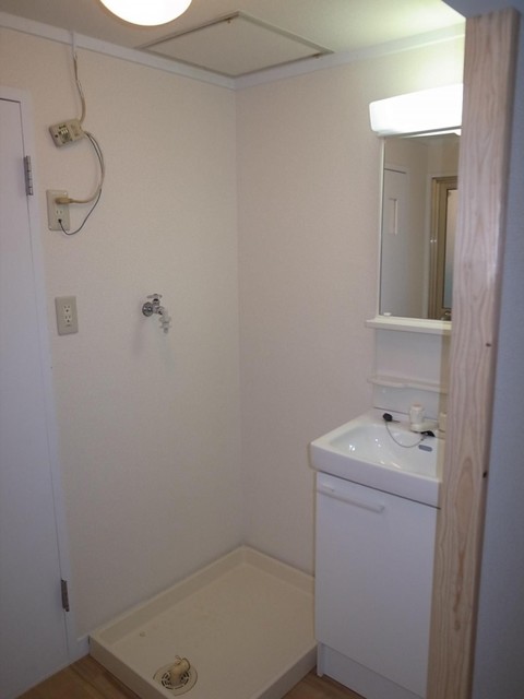 洗面設備　【洗面化粧台】※前回入居時　現況を優先します