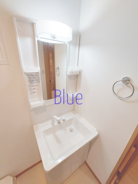 洗面設備　同仕様