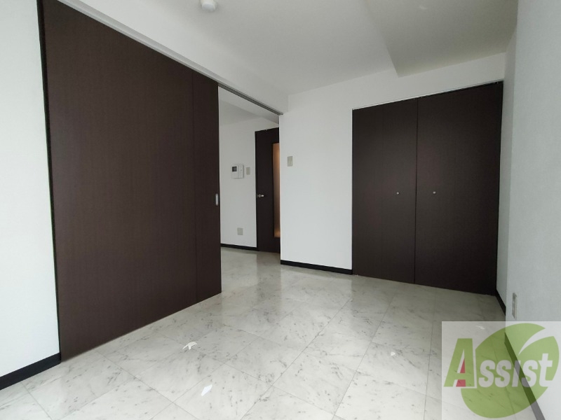 その他部屋・スペース　日当たりが良くて心地よく過ごせそうなお部屋です。