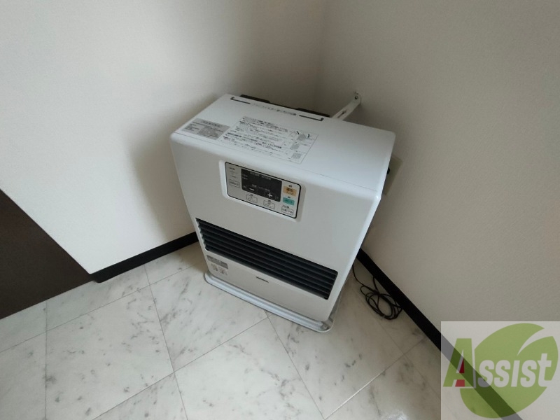 その他設備　灯油暖房が設置されているので冬場も快適です！