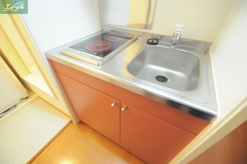 キッチン　※写真と現状が異なる場合は現状を優先