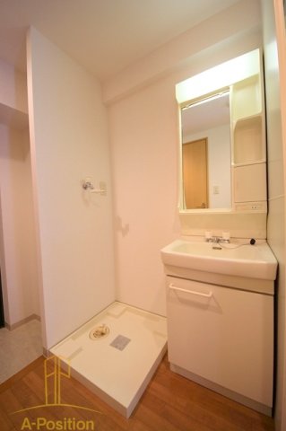 洗面設備　エスリード梅田西第３