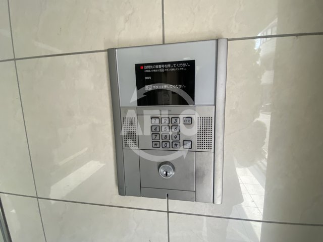 セキュリティ　シャンピア西田辺　オートロック