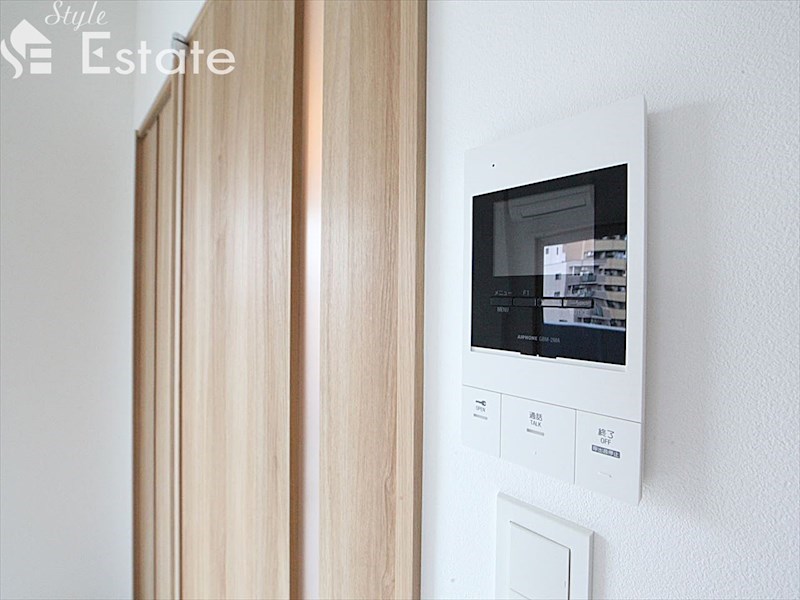 セキュリティ　モニター付きインターホン