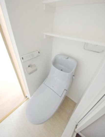 トイレ　ゆったりとした空間のトイレです