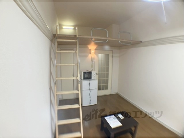 居室・リビング　洋室