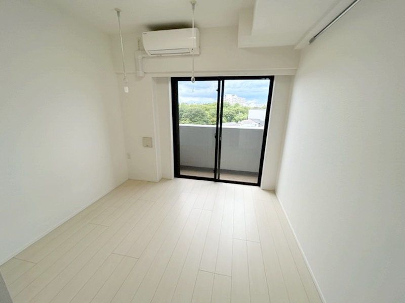 居室・リビング　※別部屋参考写真