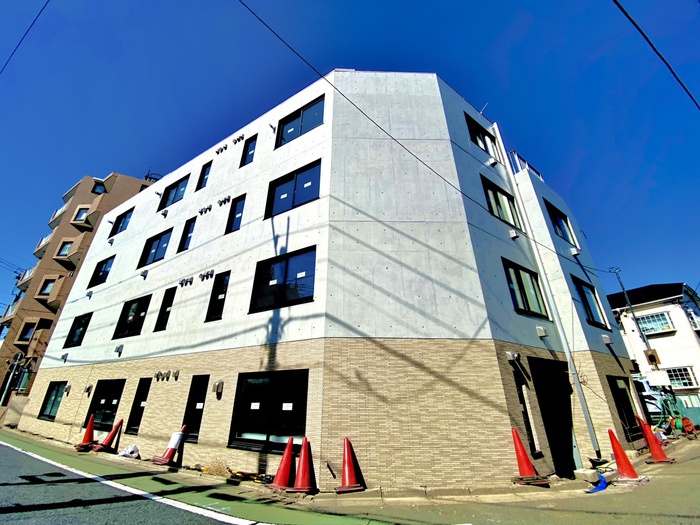 建物外観　建築中