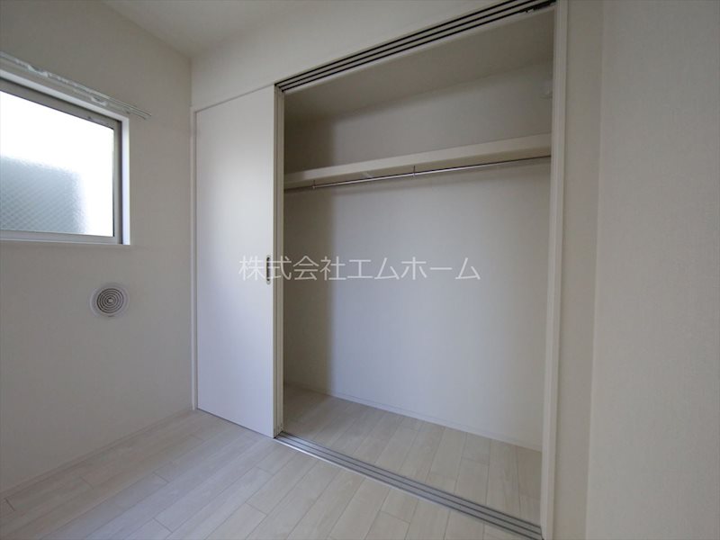 収納　クローゼット（収納充実してます）