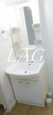 洗面設備　洗面台です。