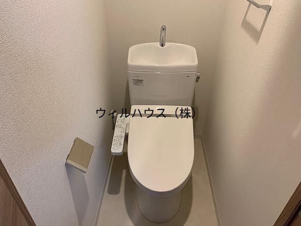 トイレ　ウォシュレット付きです！