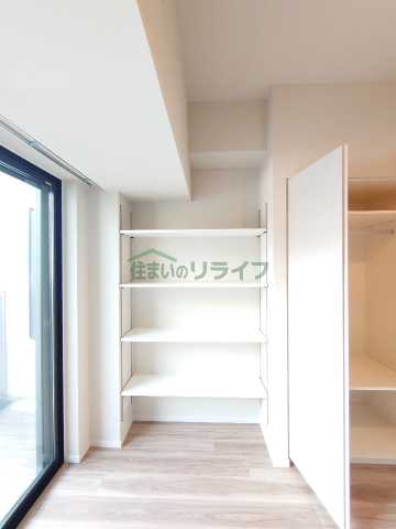 収納　ルフォンプログレ元浅草マークス